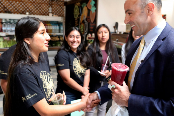 Youth public health advocates through United Way's Jovenes SANOS  program meet with U.S. Representative Jimmy Panetta (CA). A new research partnership between UC Santa Cruz and United Way will offer local youth and UCSC undergraduates new leadership platforms and support college readiness and success. Photo Credit: Shmuel Thaler